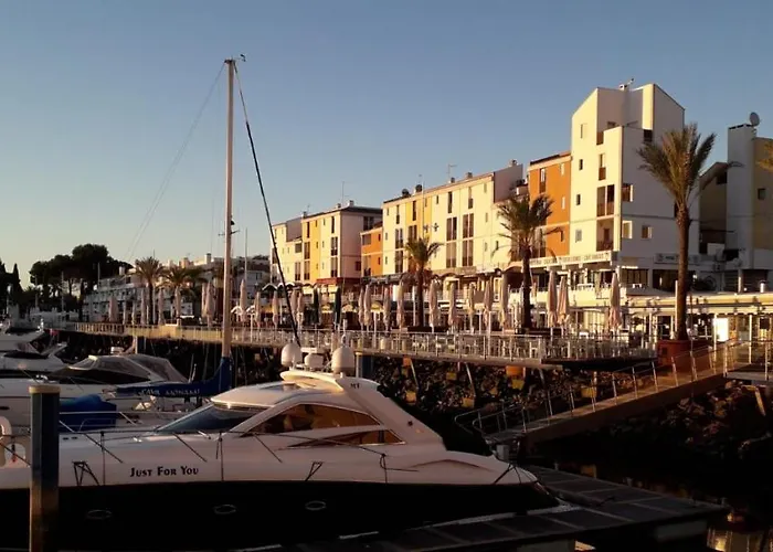 Vilamoura Comfort Lounge For 4 * Quarteira