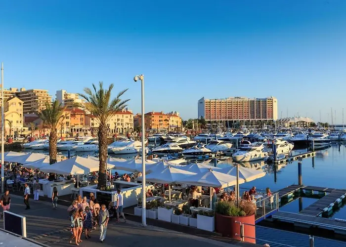 Vilamoura Comfort Lounge For 4 * Quarteira